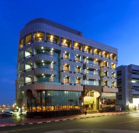 Ewa Hotel Dubai Buitenkant foto